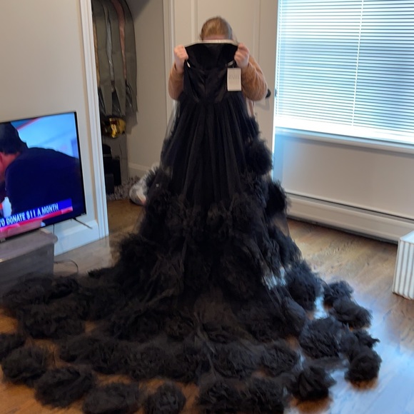 One of kind black ball grown brand new size S - Picture 5 of 7